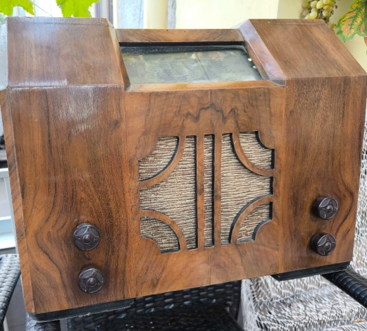 ретро винтиж радиа , снимка 5 - Радиокасетофони, транзистори - 51859334