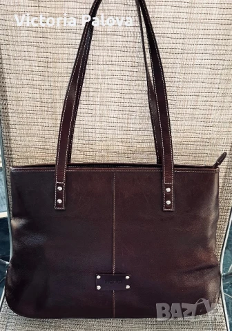 Дамска чанта PICARD NO 1080039, снимка 2 - Чанти - 51243209