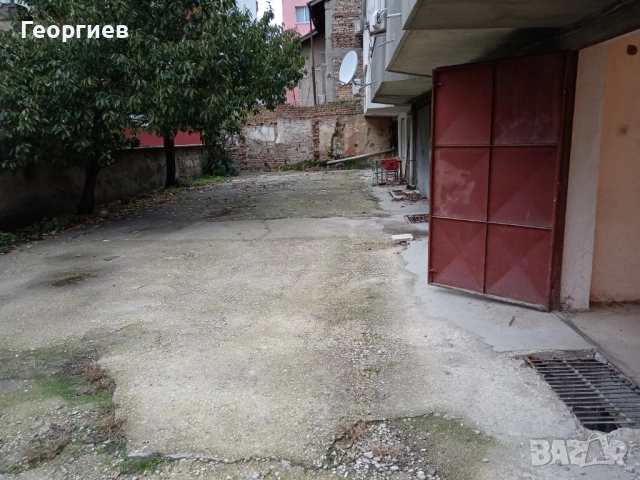 Дава под наем ГАРАЖ, снимка 4 - Гаражи и паркоместа - 52348687