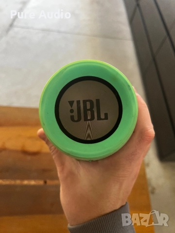 100% оригинална Блутут колона JBL Charge 3, снимка 5 - Bluetooth тонколони - 52951253