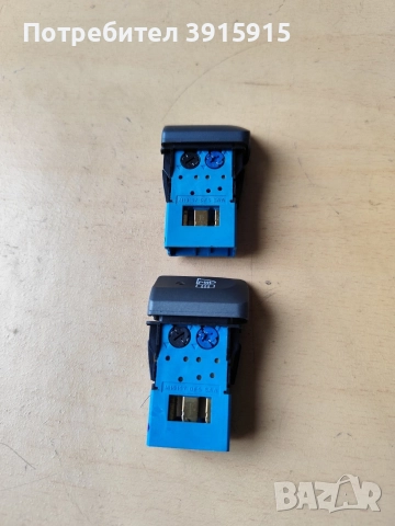 Бутон подгряване стъкло от Honda jazz , снимка 2 - Части - 52976707