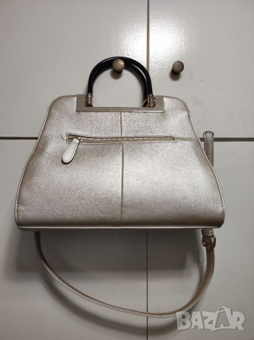 Дамска офицялна чанта. 