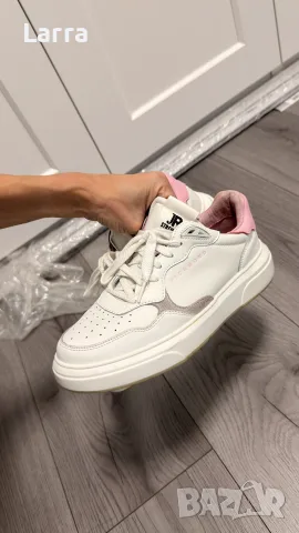 разпродажба на дамски маратонки Nike, Diesel, G star, Twinset, adidas, new balance, снимка 13 - Маратонки - 56238339