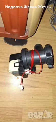 Мотори и водна помпа за пералня Whirlpool 5кг. 1000 оборота, снимка 7 - Перални - 48055082