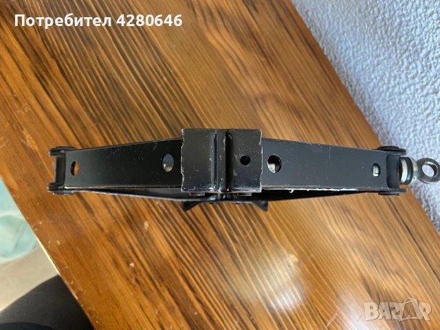 Оригинален крик за Пежо Peugeot 407, снимка 3 - Части - 54319344