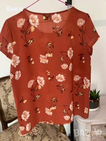 Дамска блуза в размер М, снимка 13 - Тениски - 44479336