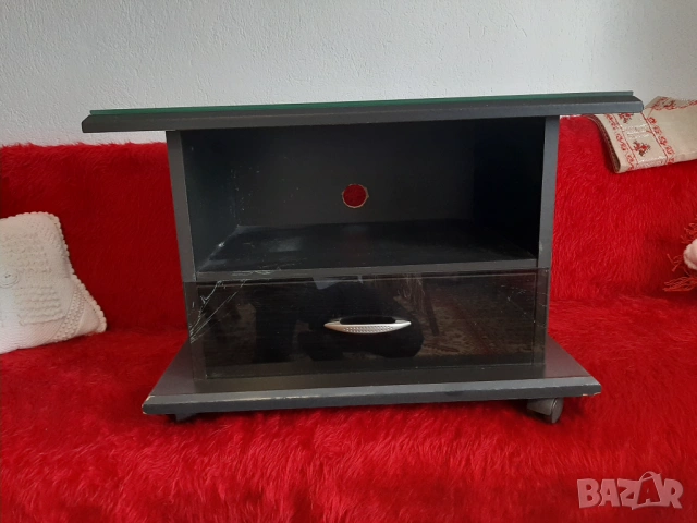 Маса за телевизор, аудио