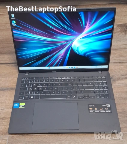 Геймърски Лаптоп ASUS V16 | Ultra 7 240H | 16GB 5600 | 1 TB SSD | RTX 5050, снимка 2 - Лаптопи за игри - 54308373