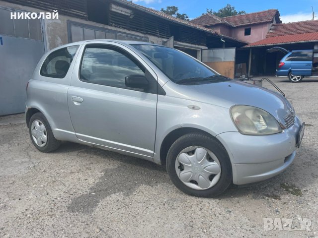 Toyota Yaris 1000 само на части, снимка 2 - Автомобили и джипове - 38542128