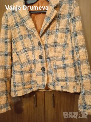 сако от фино букле AGUZZO, снимка 2 - Сака - 47943863