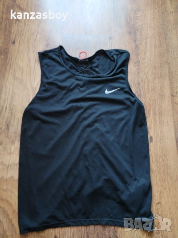 Nike Dri-FIT Run Division Women's Running  - страхотен дамски потник С КАТО НОВ, снимка 7 - Други - 54347261
