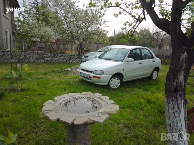 Mazda 121 - 1.3 DB II 73  к.с., снимка 6 - Автомобили и джипове - 36625011