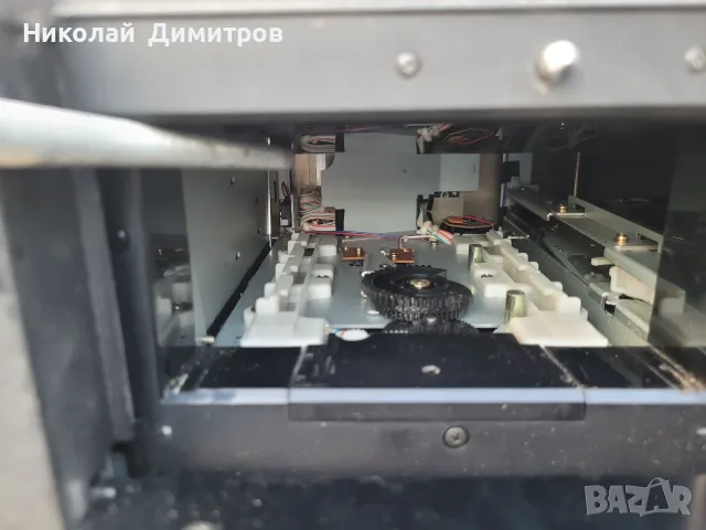 Продавам CD ченджър Alpine made in Japan без магазин, снимка 4 - Аксесоари и консумативи - 56063477