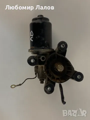 Моторче за чистачки на Мицубиши Л200 Mitsubishi l200, снимка 2 - Части - 48630979