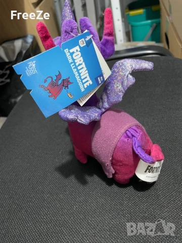  Плюшена играчка Jazwares Games: Fortnite - Dark Llamacorn, снимка 4 - Плюшени играчки - 52850049