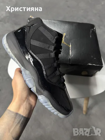 Air Jordan 11 Retro Cap and Gown