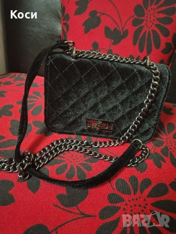 Официална дамска чанта , снимка 3 - Чанти - 53034555