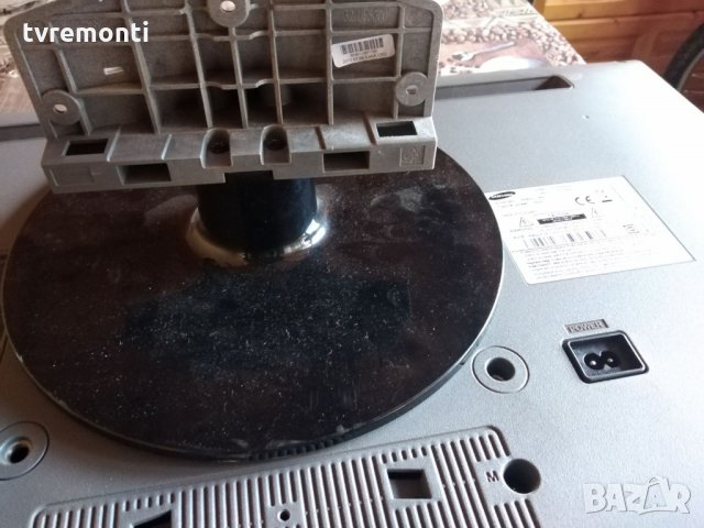 TV стойка за телевизор SAMSUNG UE32F4000, снимка 2 - Части и Платки - 31111642