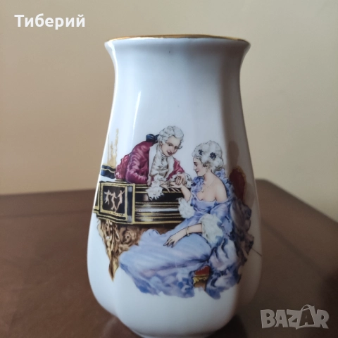 Порцеланова ваза, снимка 6 - Вази - 52071280