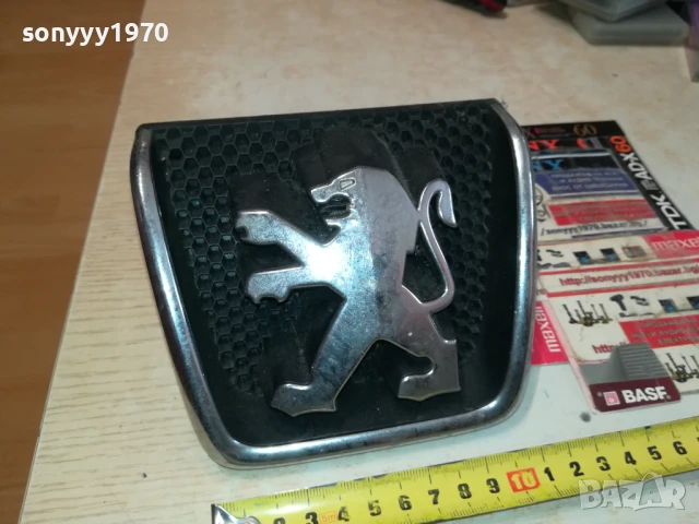 PEUGEOT-ЕМБЛЕМА 3005251547
