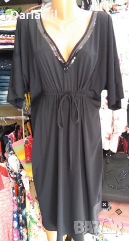 Черна рокля с черни пайети около деколтето - размер 2ХЛ/3ХЛ 