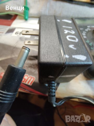 Адаптер 120v на 9v 200ма. 