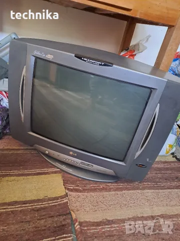 Телевизор LG Golden Eye 32"