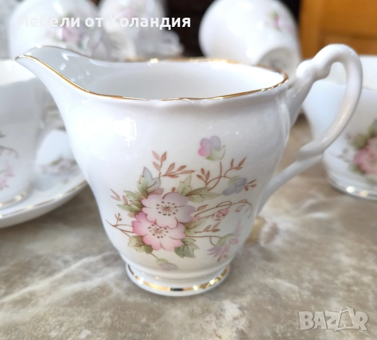 Сервиз за кафе/чай от костен порцелан Royal Stuart, снимка 3 - Сервизи - 52813819