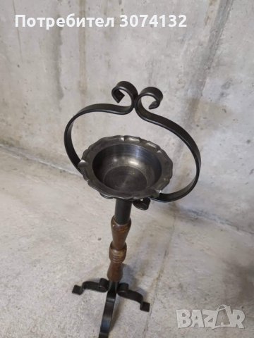 Настолен пепелник в ретро стил, снимка 2 - Други - 38075653