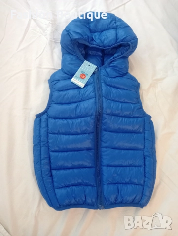 Детски син елек с качулка, снимка 2 - Детски якета и елеци - 51812051