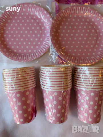 Картонени чинийки и чашки на точки, снимка 1