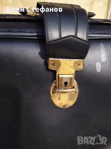 Кожена чанта, снимка 2 - Чанти - 29959168