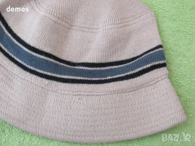 Плетена шапка с периферия, цвят капучино, нова, снимка 2 - Шапки - 48459415