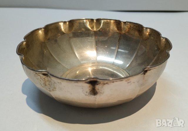Сребърна купичка, снимка 4 - Антикварни и старинни предмети - 29935424