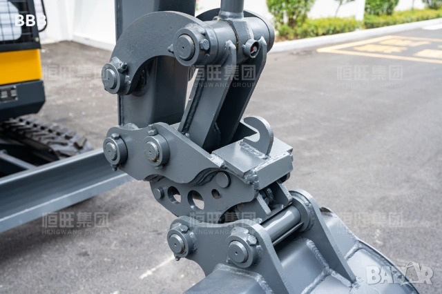 Продавам багер Hengwang HW 30, снимка 14 - Индустриална техника - 53217199