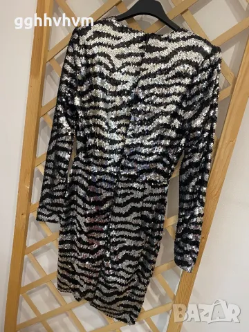 Блестяща рокля, снимка 3 - Рокли - 48272235