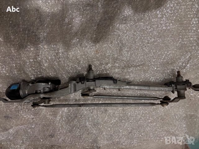 Моторче за чистачки Мазда 2