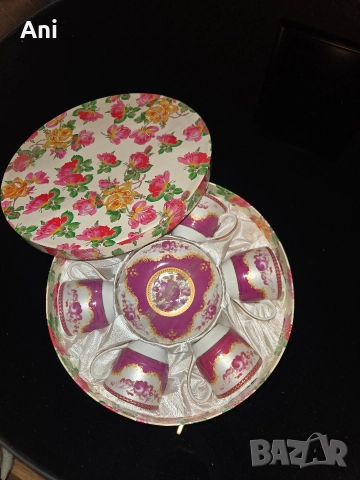 Страхотен сервиз за кафе от ЯПОНСКИ ПОРЦЕЛАН, снимка 2 - Сервизи - 52774645