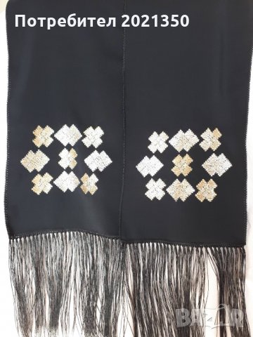 Ръчно бродиран копринен шал / scarf with bulgarian embroidery