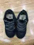 Продавам оригинални UGG Lowmel в черен цвят, снимка 7