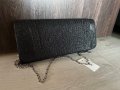 Дамска чанта клъч с фин блясък в черен цвят, снимка 3