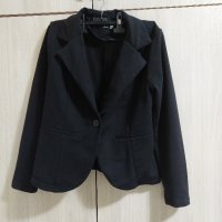 Дамско черно сако размер М, снимка 4 - Сака - 42791680