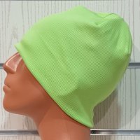 Нова зимна шапка в неонов зелен цвят, снимка 1 - Шапки - 32046534