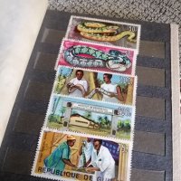 албум с пощенски марки , снимка 11 - Филателия - 44228644