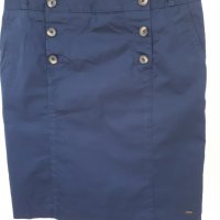 Тъмно синя спортна пола на Tommy Hilfiger, снимка 1 - Поли - 29720275