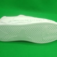 Дамски спортни обувки 2782 в бяло, снимка 2 - Маратонки - 42291011