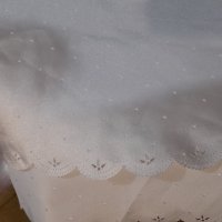 Снежнобяла покривка за маса, снимка 5 - Покривки за маси - 39244897