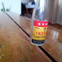 Стара бутилка от ракия Olympic, снимка 2 - Други ценни предмети - 37575169