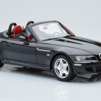 BMW Z3 M Roadster 1999 - мащаб 1:18 на OTTOMobil моделът е нов в кутия, снимка 3 - Колекции - 44509324