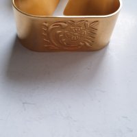 Позлатени пръстени за салфетки-2 броя, снимка 1 - Антикварни и старинни предмети - 42610073